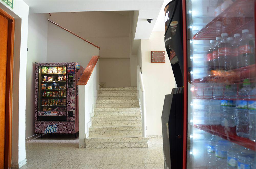 Hotel Delfines - A 2 Calles Del Acuario Veracruz Bagian luar foto