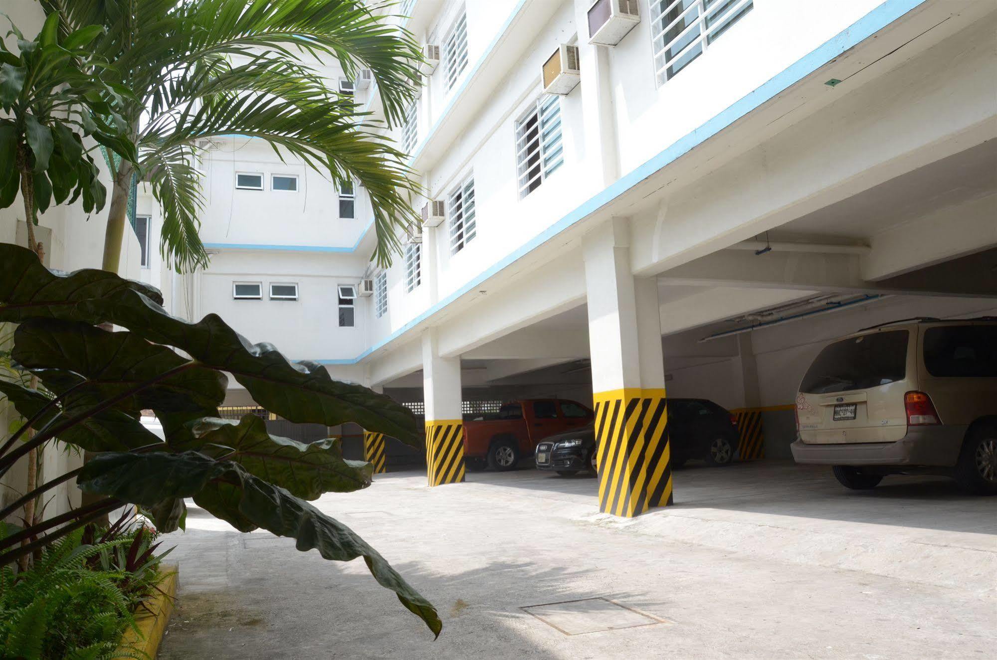 Hotel Delfines - A 2 Calles Del Acuario Veracruz Bagian luar foto